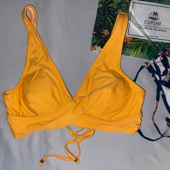 Two piece swim suit brand new - Picture 3 of 7